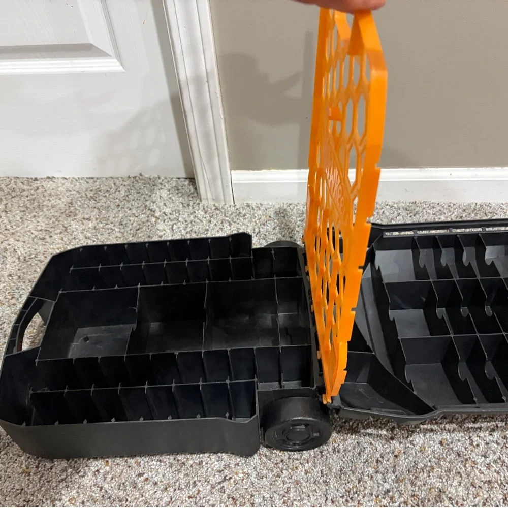 Hot Wheels 100-Car Case Storage - Black with Red Accent